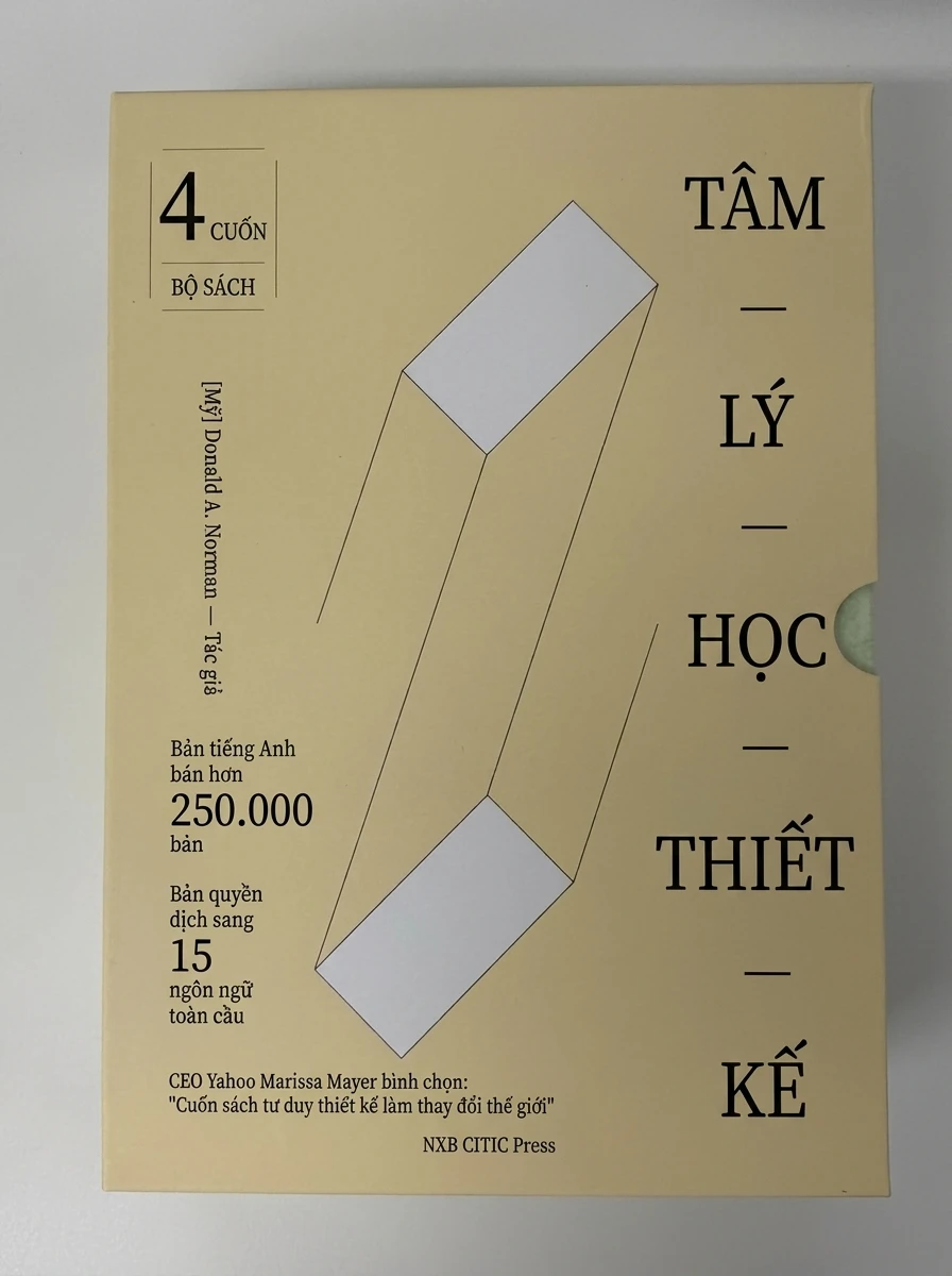 Cuốn sách kinh điển 'The Design of Everyday Things' (Tâm lý học thiết kế) của Don Norman.